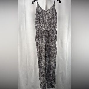 NWT Peyton Jensen Black and White Nina Track Stripe Jumpsuit Size M